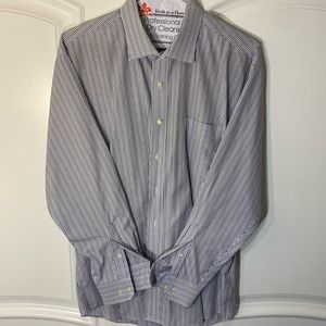 Forsyth of Canada  Men’s dress shirt, XL